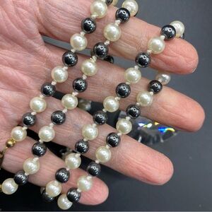 Faux Small Pearls Black & White Glass Beads Necklace